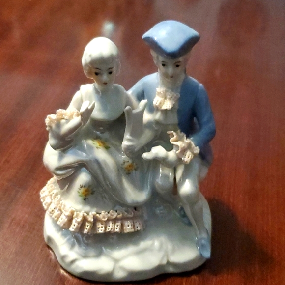 18th century figurine couple - Picture 1 of 4